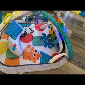 Baby Einstein tummy time activity mat